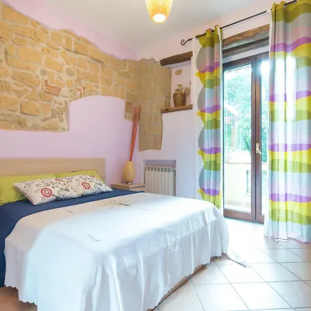 Corte Del Re Dimora Storica 4* Nápoly